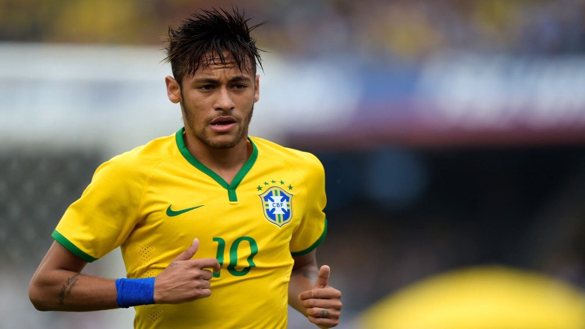 《解密：电竞职业选手的日常训练安排》，电竞选手的训练要求